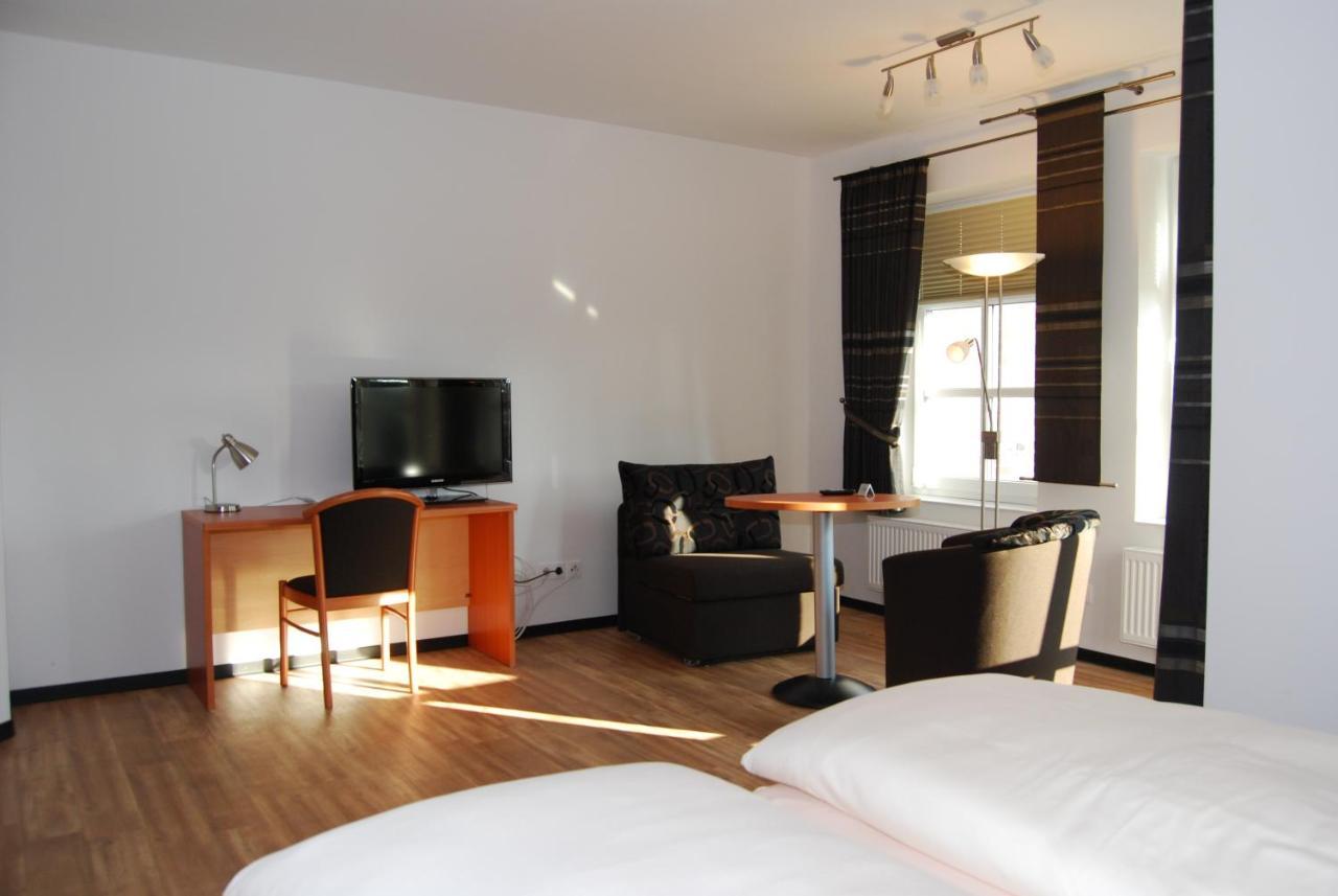 Hotel Waldquelle Aurich Exterior photo